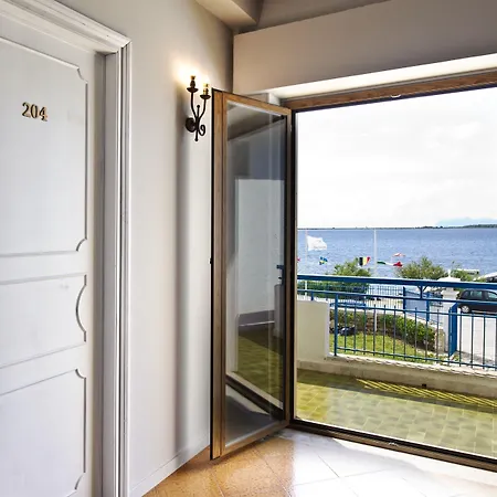 Hotel Relais Lo Stagnone 4*