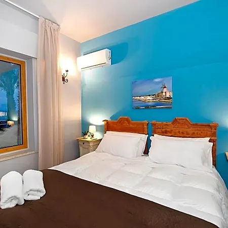 Relais Lo Stagnone Hotel 4*