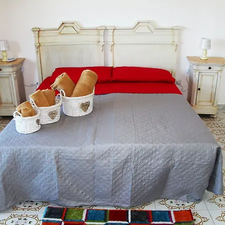 Relais Lo Stagnone Hotel 3*